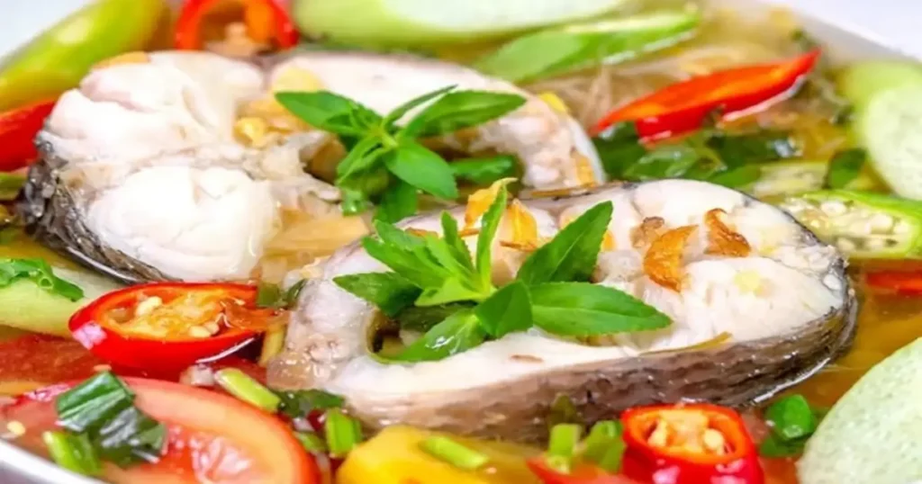 Cách nấu canh cá tầm nấu dứa thơm mát ngày hè 5 cá tầm nấu canh dứa chua