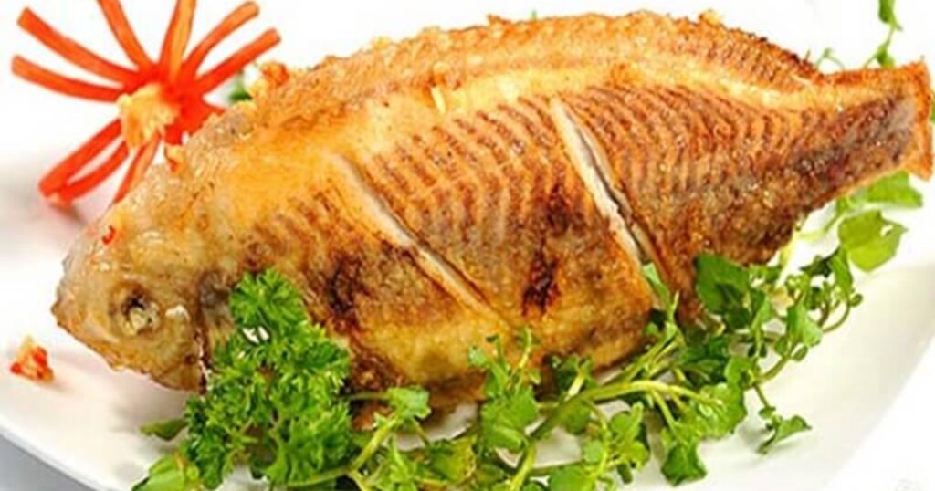 rán cá bằng bếp từ