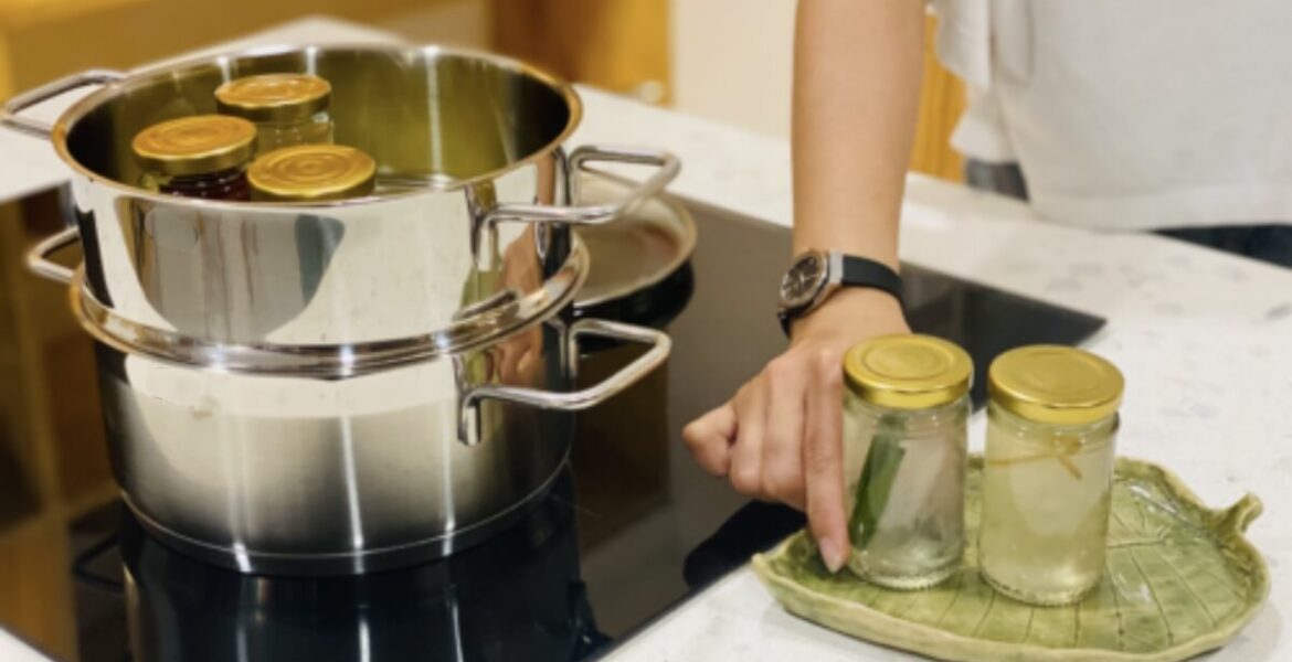 chưng yến bằng bếp từ