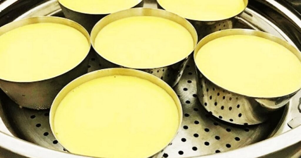 Cách hấp bánh flan bằng bếp từ đơn giản, sánh mịn 4 hấp bánh flan bằng bếp từ