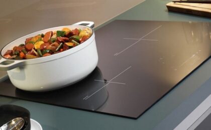 kho thịt bằng bếp từ