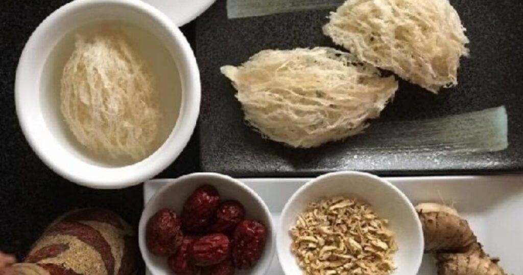 Hướng dẫn cách chưng yến bằng bếp từ nhanh nhưng vẫn dinh dưỡng 2 nguyên liệu chưng yến bằng bếp từ