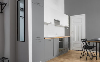 thiết kế bếp 2m