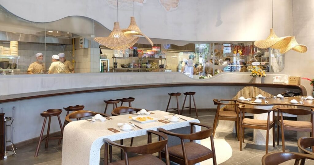 Thiết kế bếp mở nhà hàng chuẩn tiện ích và an toàn 2 bếp nhà hàng