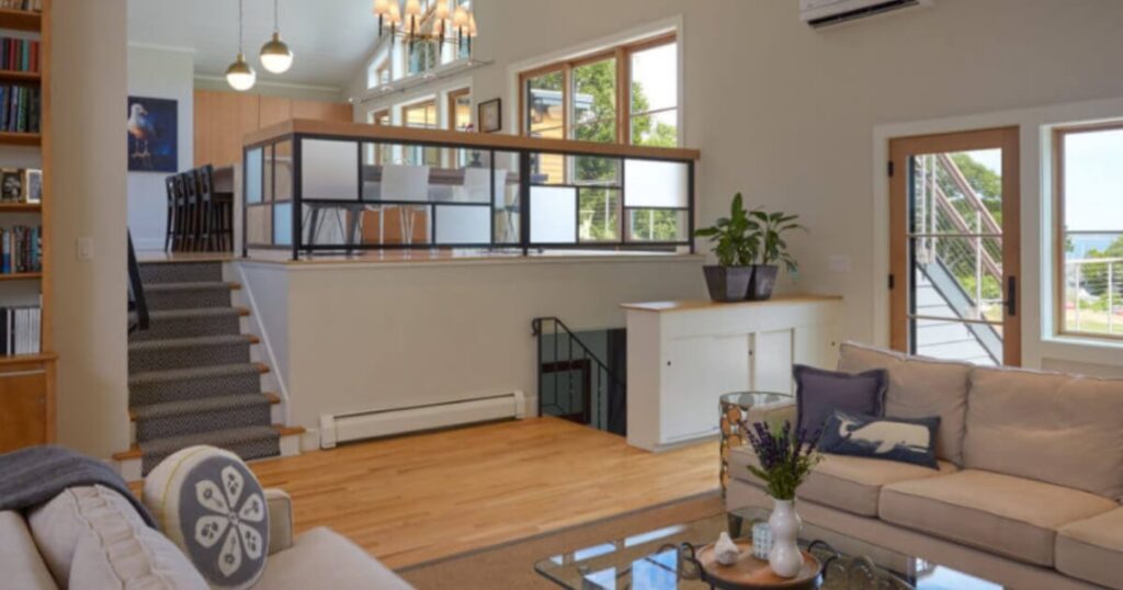 Thiết kế bếp trên gác lửng gọn đẹp mà tiện nghi cho nhà phố 2 mẫu bếp trên gác lửng