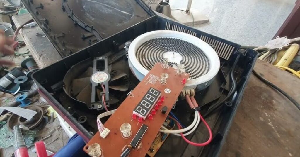 bếp hồng ngoại kêu to