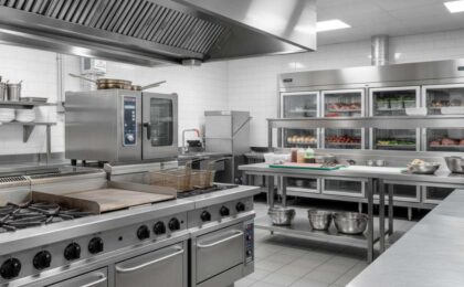 thiết bị bếp nhà hàng